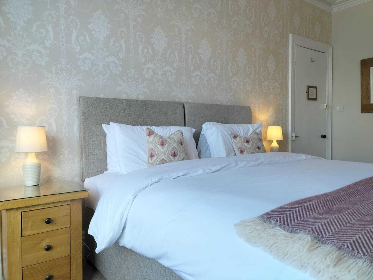 Clarence House Bed & Breakfast Кесвик Екстериор снимка
