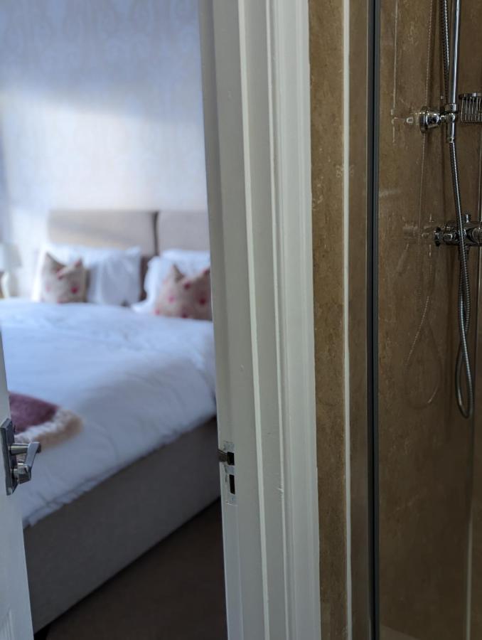 Clarence House Bed & Breakfast Кесвик Екстериор снимка